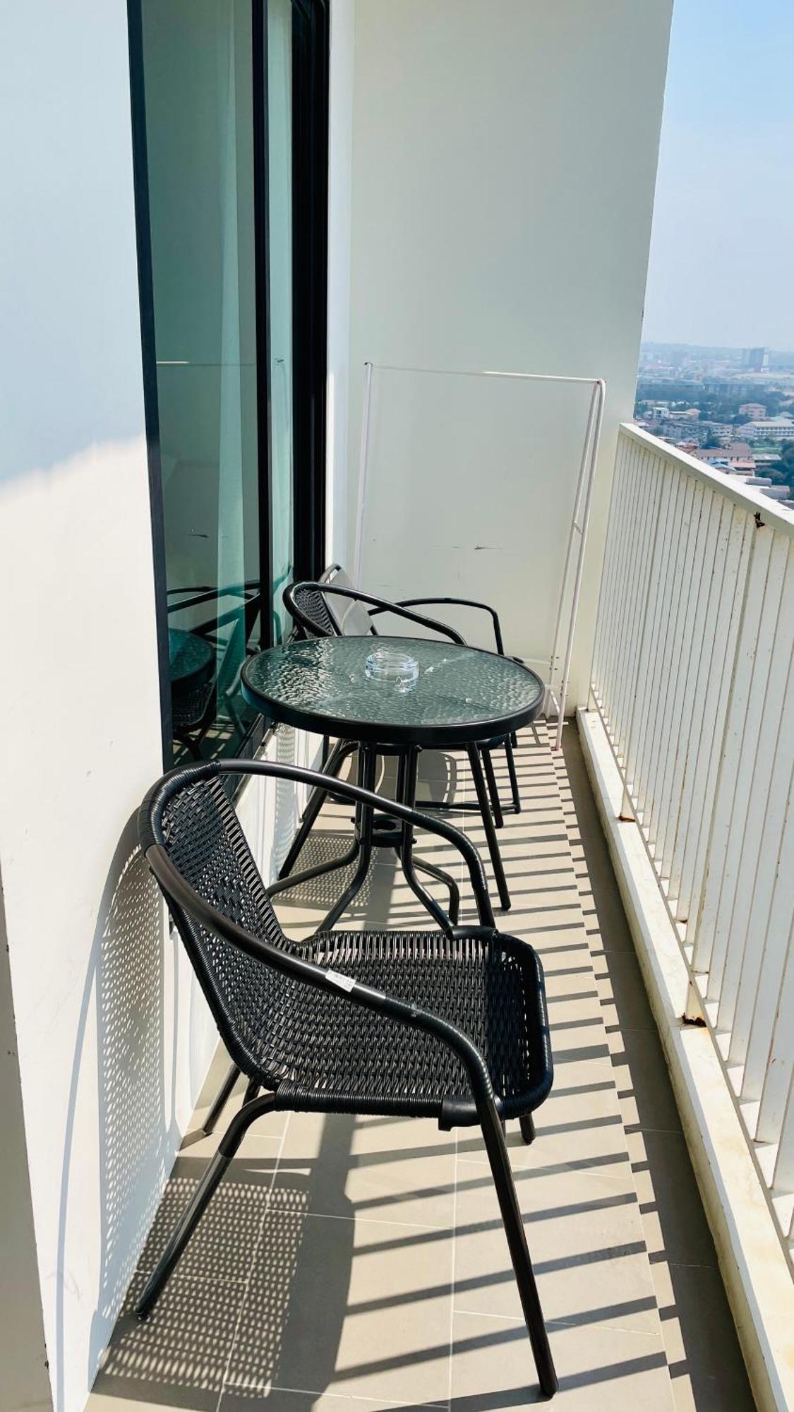 The Base 1 Bed 1 Bath Appartement Pattaya Buitenkant foto
